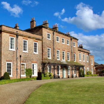 Thirsk Hall Sculpture Garden – Historic Estate