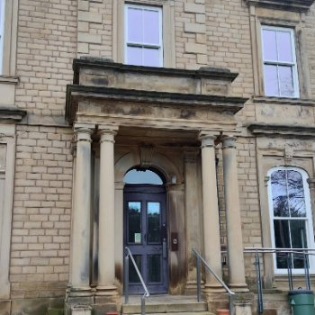 Holme Valley Memorial Hospital in Holmfirth