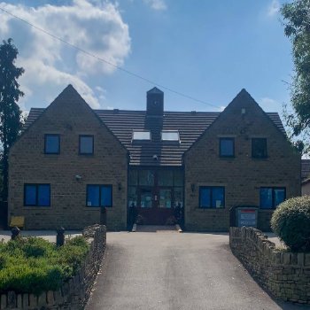 Looby Loos Nursery in Holmfirth