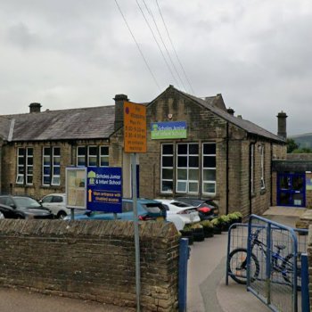 Scholes Junior & Infant School in Holmfirth