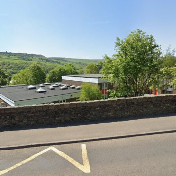 Upperthong Junior & Infant School in Holmfirth