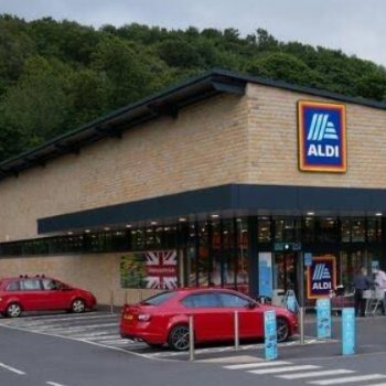 ALDI Supermarket in Holmfirth