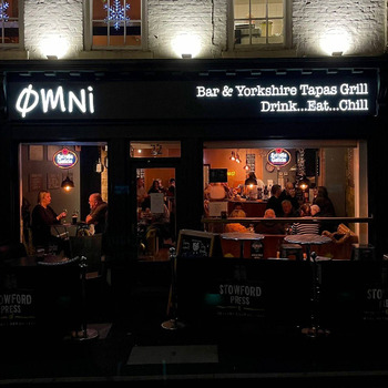 Ømni Bar in Malton
